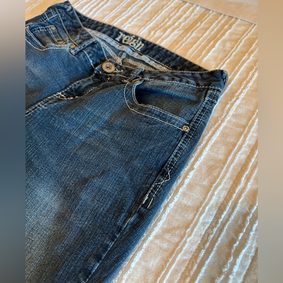 REIGN SIZE 5 Low rise boot cut Jeans Denim - Picture 4 of 5